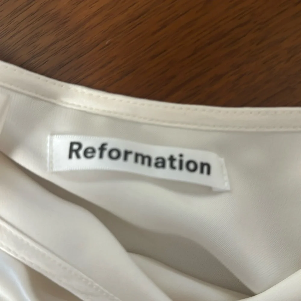 NWOT: Reformation one shoulder bow silk mini dress - Picture 4 of 5